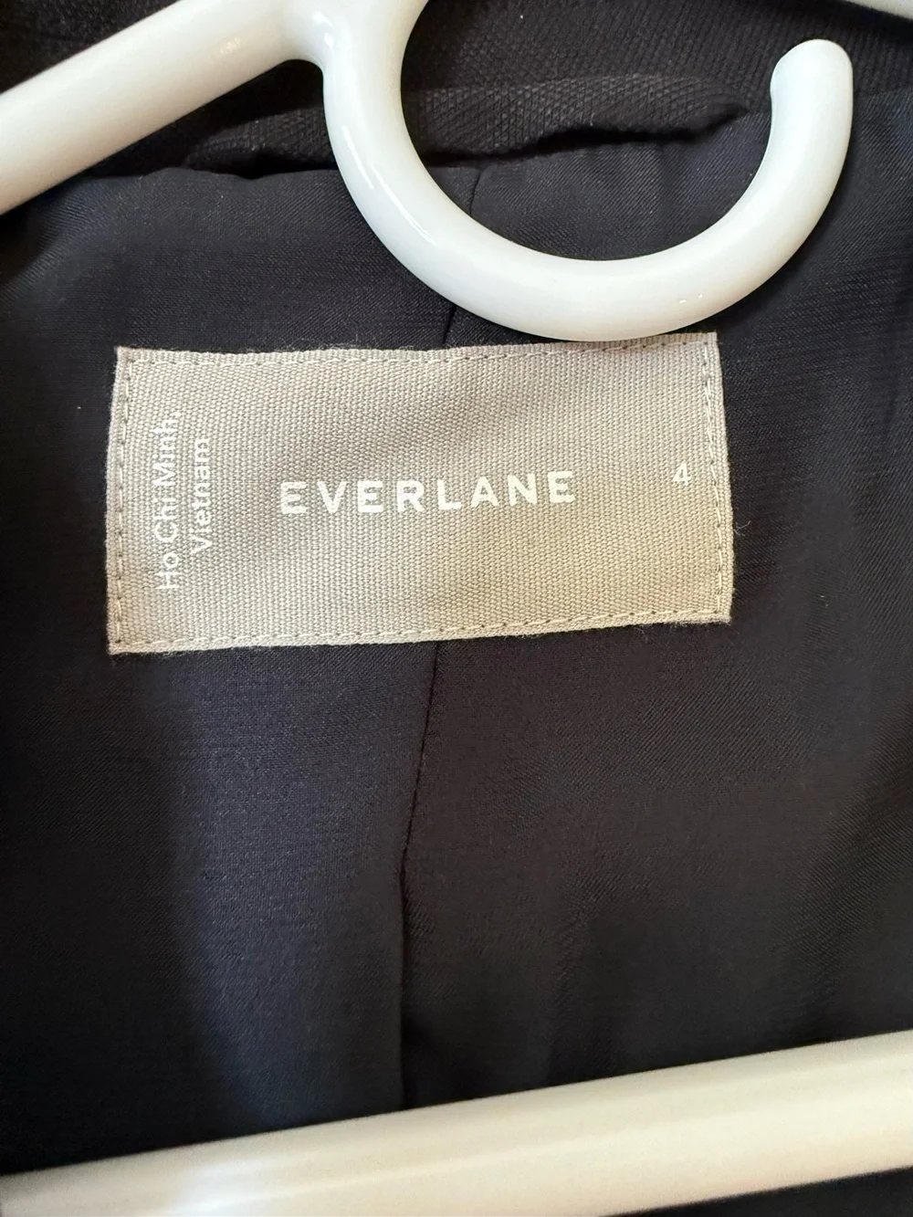 Everlane Black Lyocell One Button Blazer Jacket Women's Size 4 Minimalist